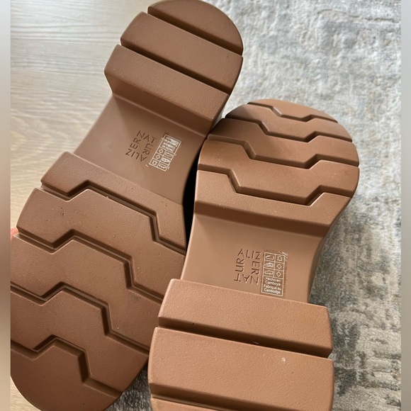 Nina Lug Loafer - Picture 2 of 4